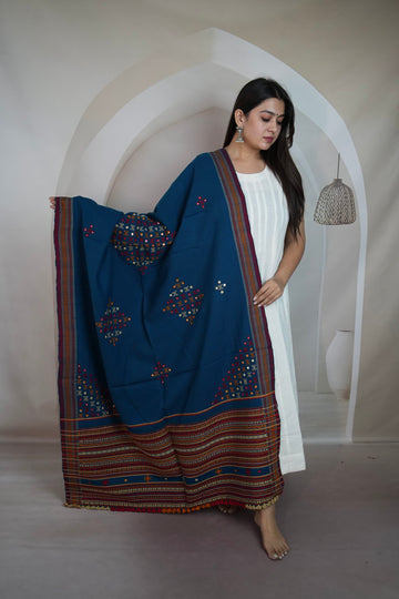 Teal Blue Corner Buti Handwoven Woolen Shawl