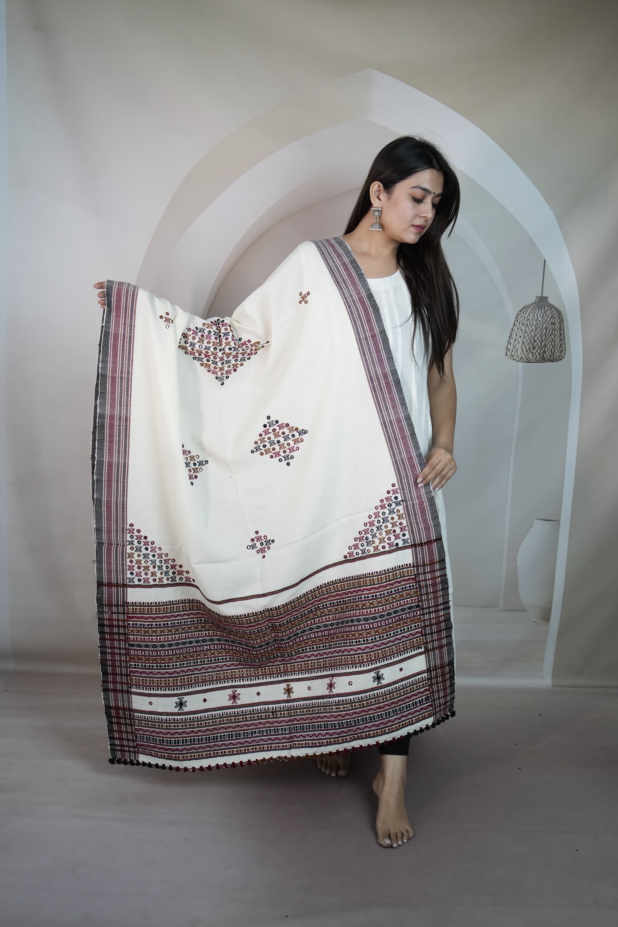 White Corner Buti Handwoven Woolen Shawl