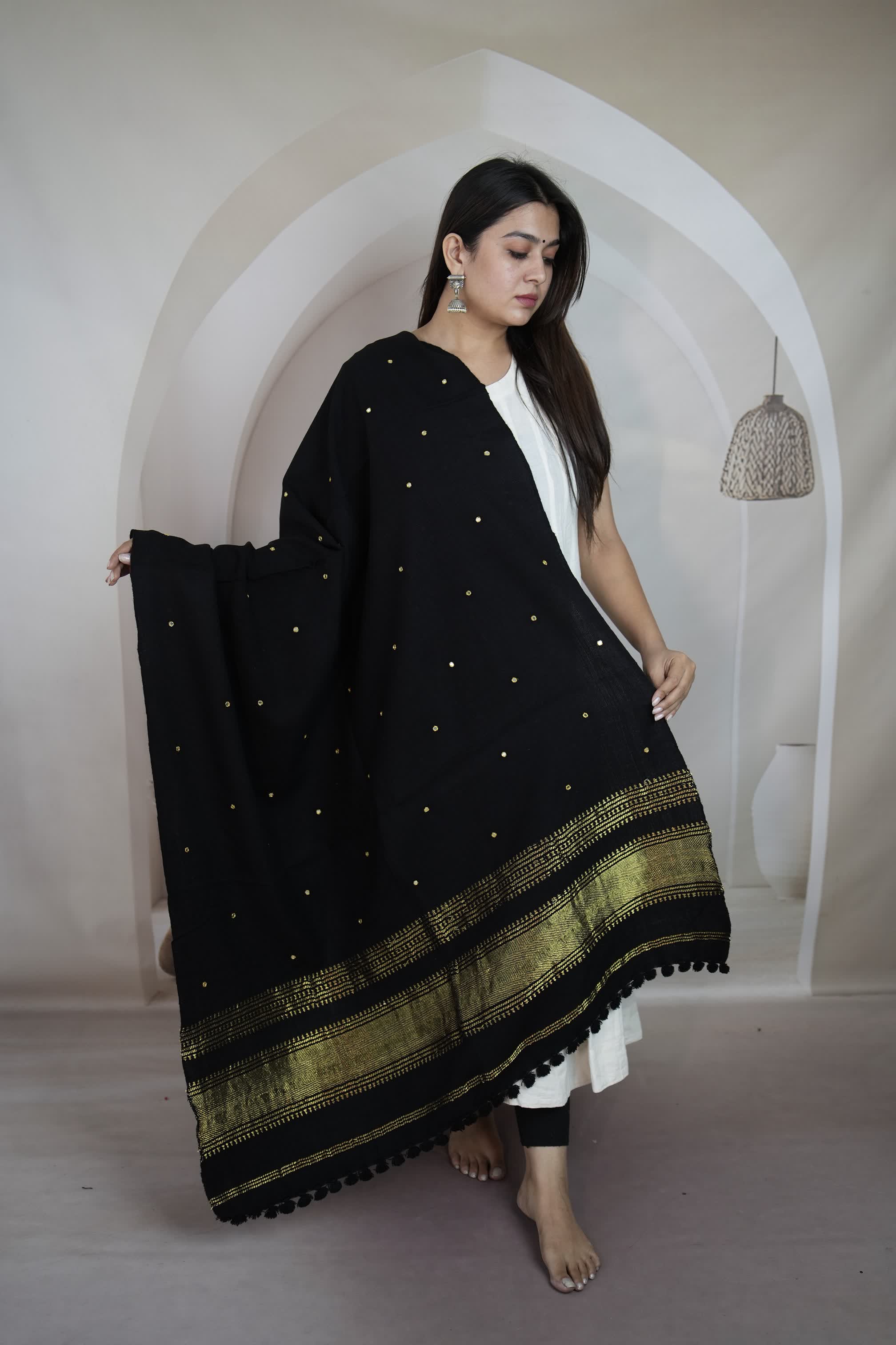 Black & Gold Jari Mirror Handwoven Bhujodi Woolen Shawl