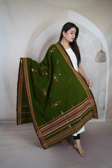 Parrot Green Chomakh Handwoven Bhujodi Woolen Shawl