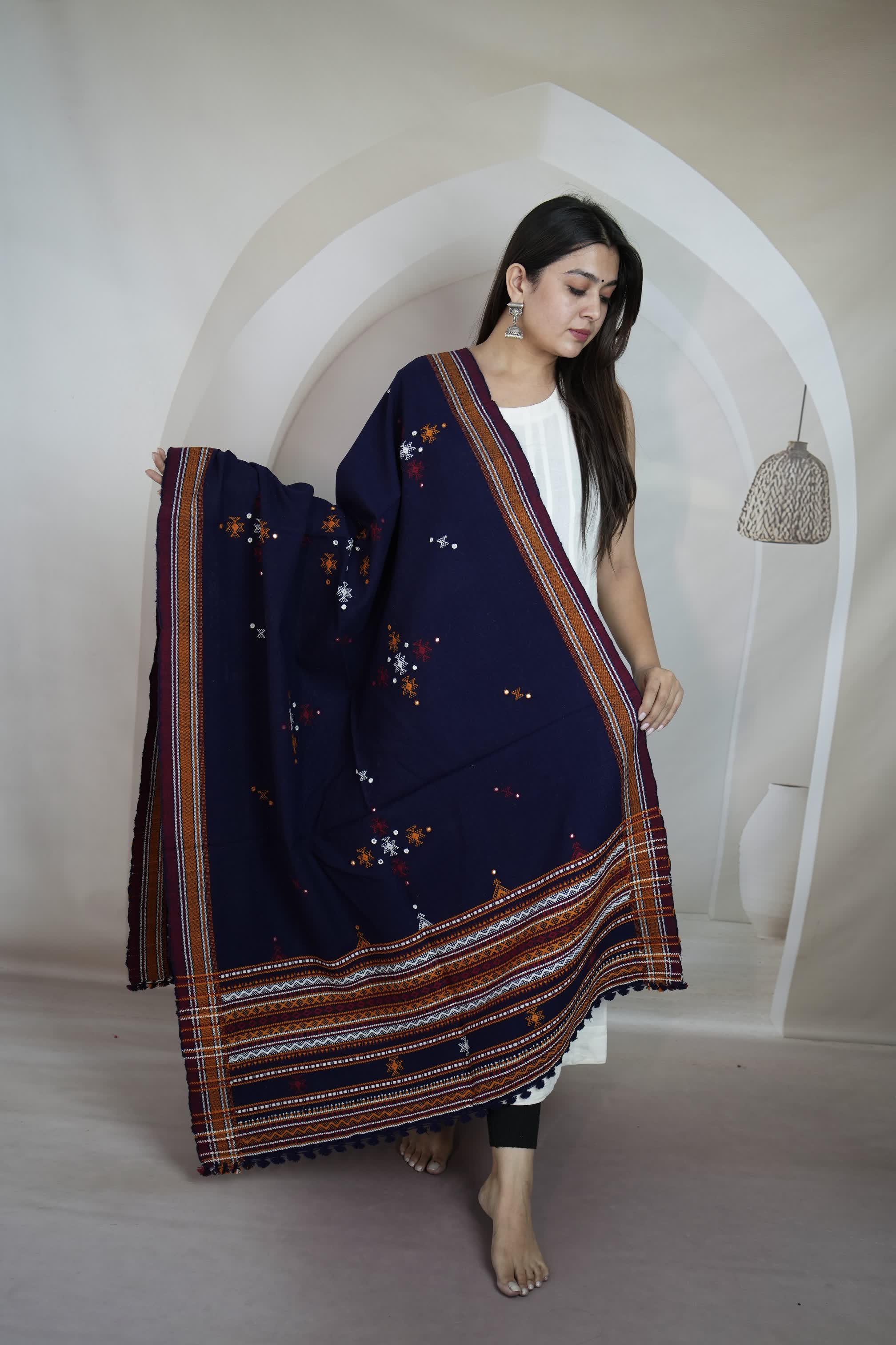 Navy Blue Chomakh Handwoven Bhujodi Woolen Shawl