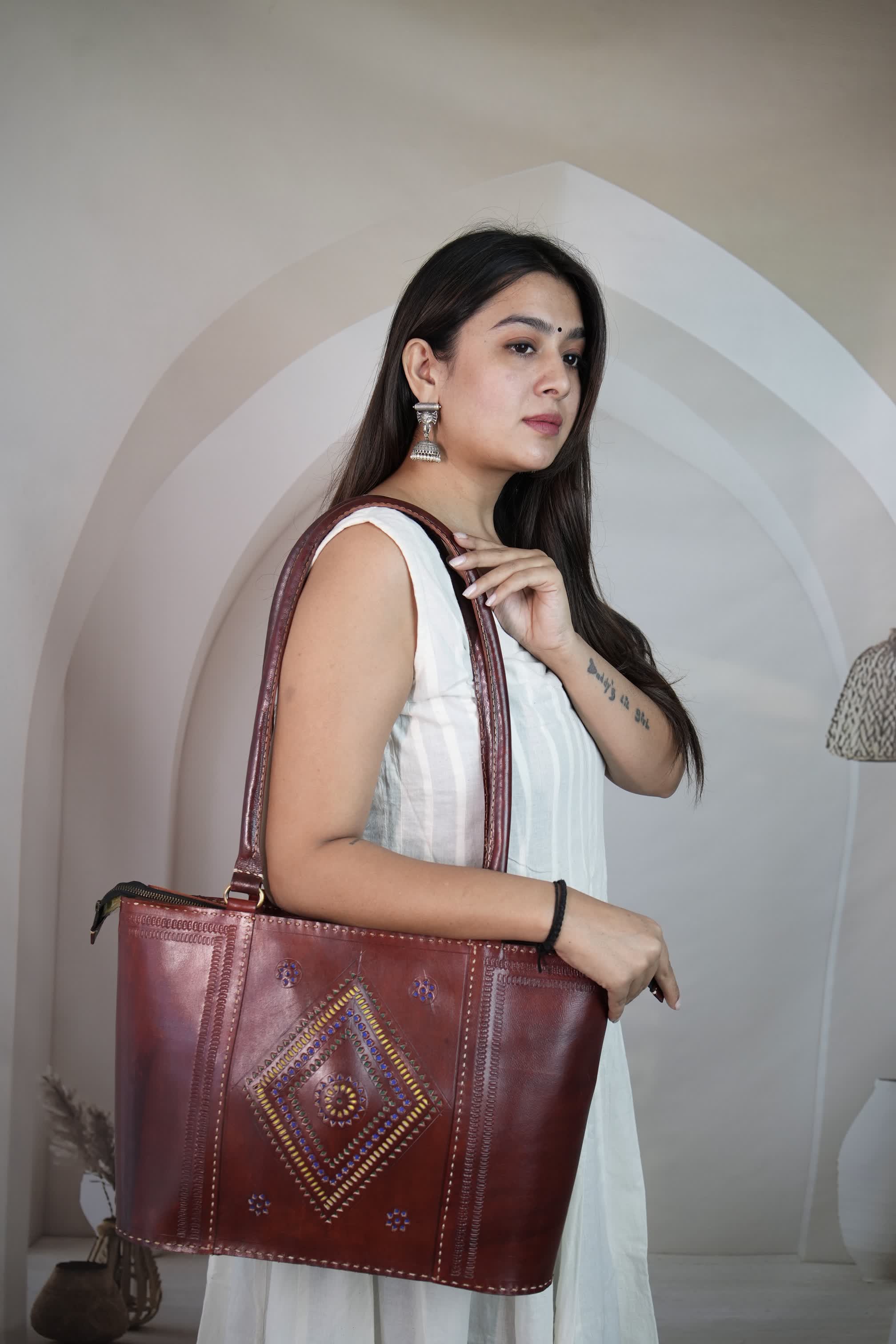 Punching Jola - Tote Bag