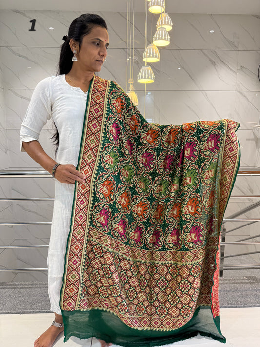 Minakari Banarasi-Bandhani Pure Crepe Dupatta