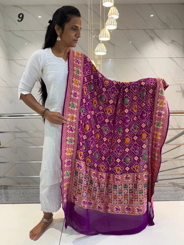 Minakari Banarasi-Bandhani Pure Crepe Dupatta RAKHIYO