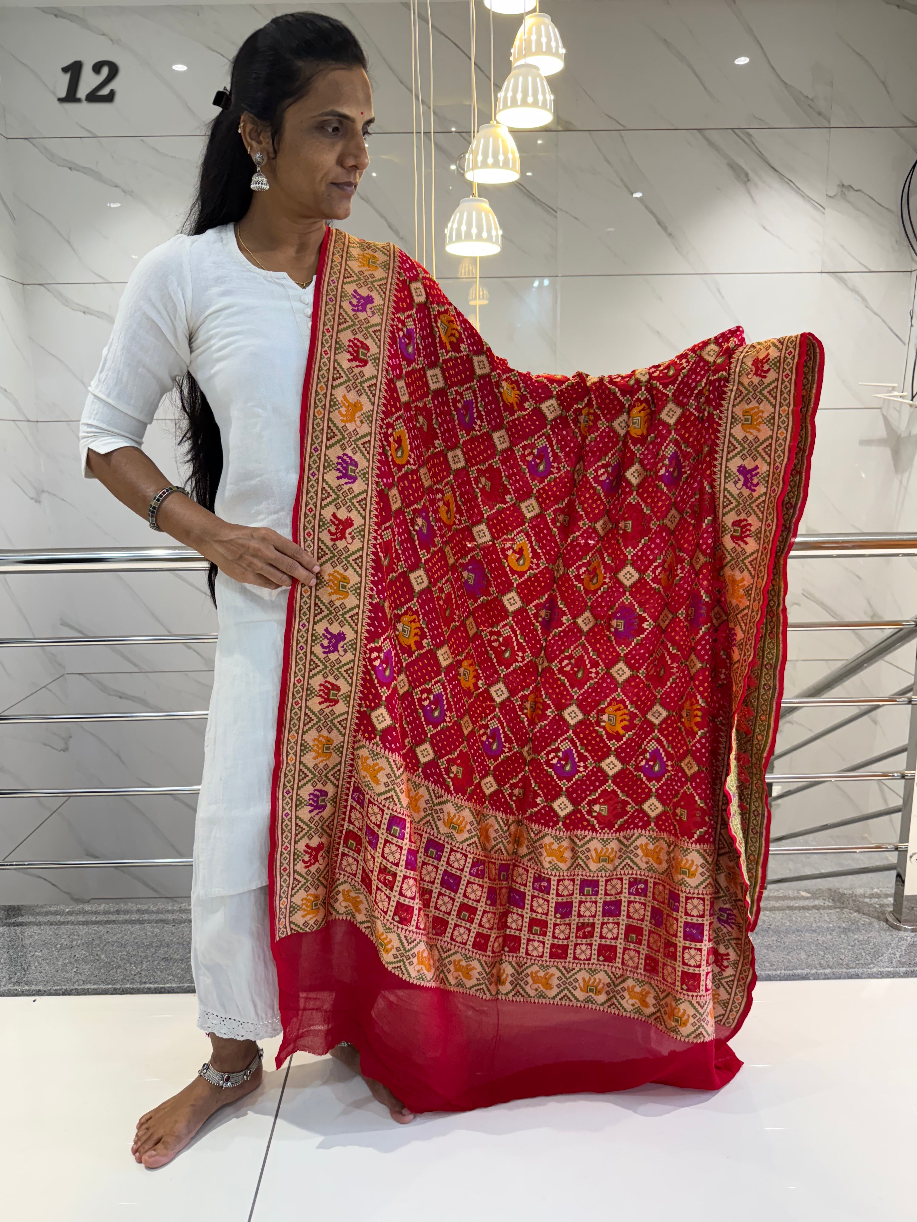 Minakari Banarasi-Bandhani Pure Crepe Dupatta