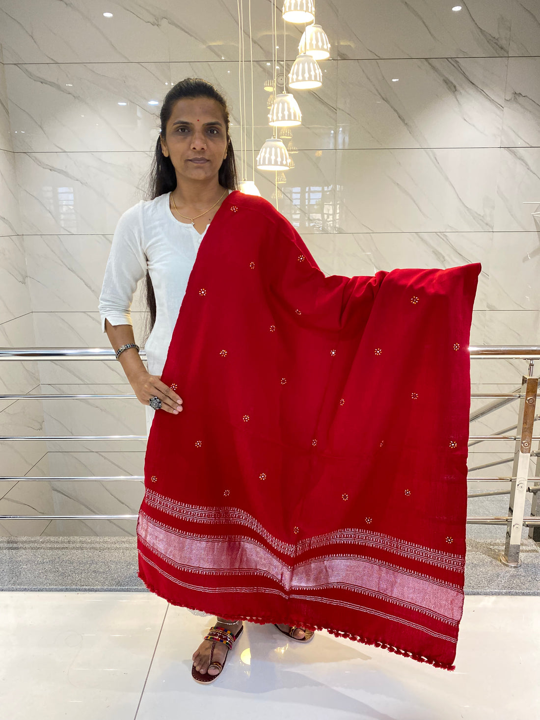 Jari Abhala Bhujodi Woolen Shawl