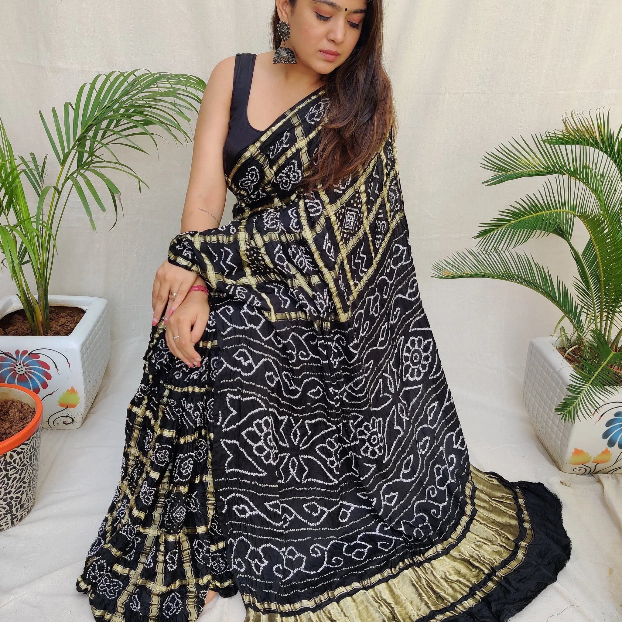 Black Bandhej Garchola Gaji Silk Saree RAKHIYO