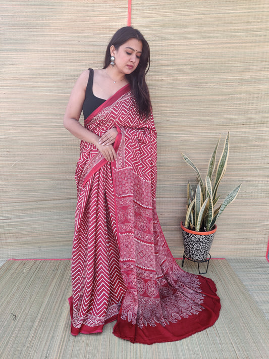 Laheriya Ajarakh Modal Saree