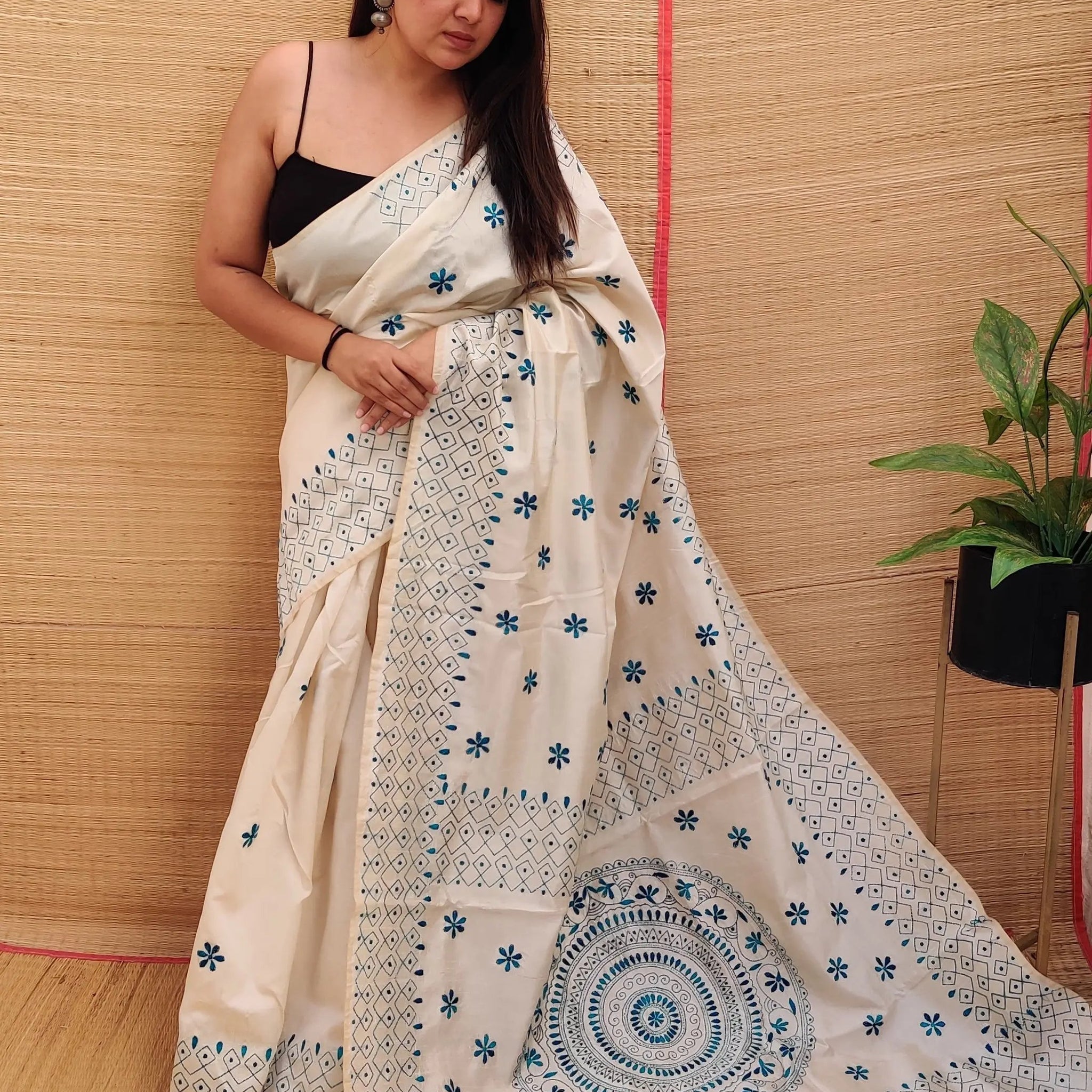 Cream Kutchhi Embroidered Kantha Saree RAKHIYO