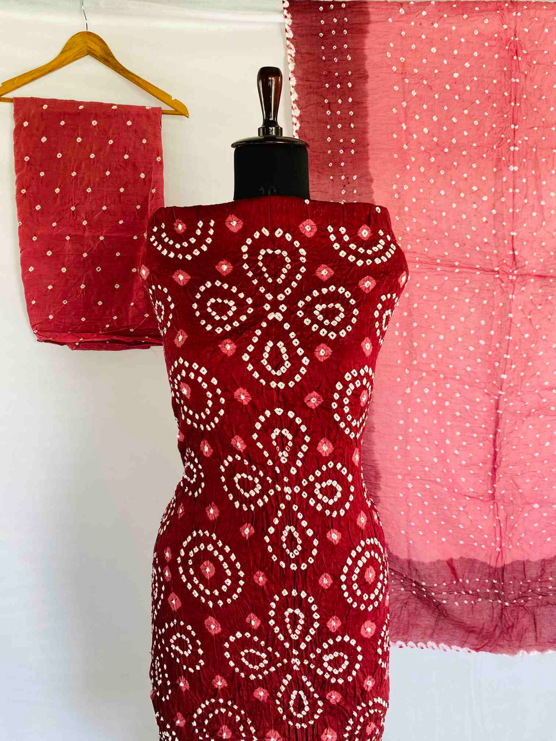 Kutchhi Bandhani Suit Material