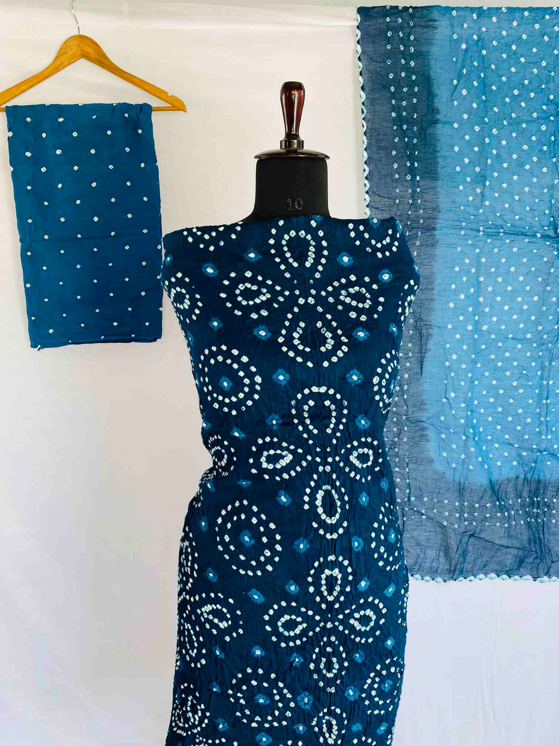 Kutchhi Bandhani Suit Material