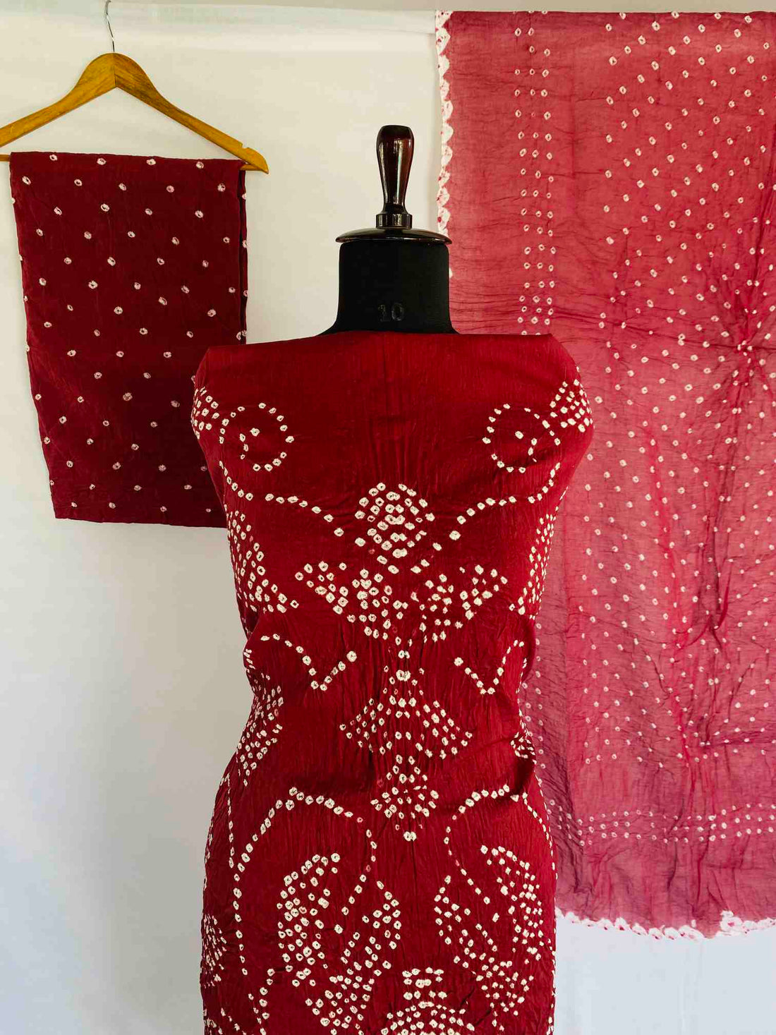 Kutchhi Bandhani Suit Material