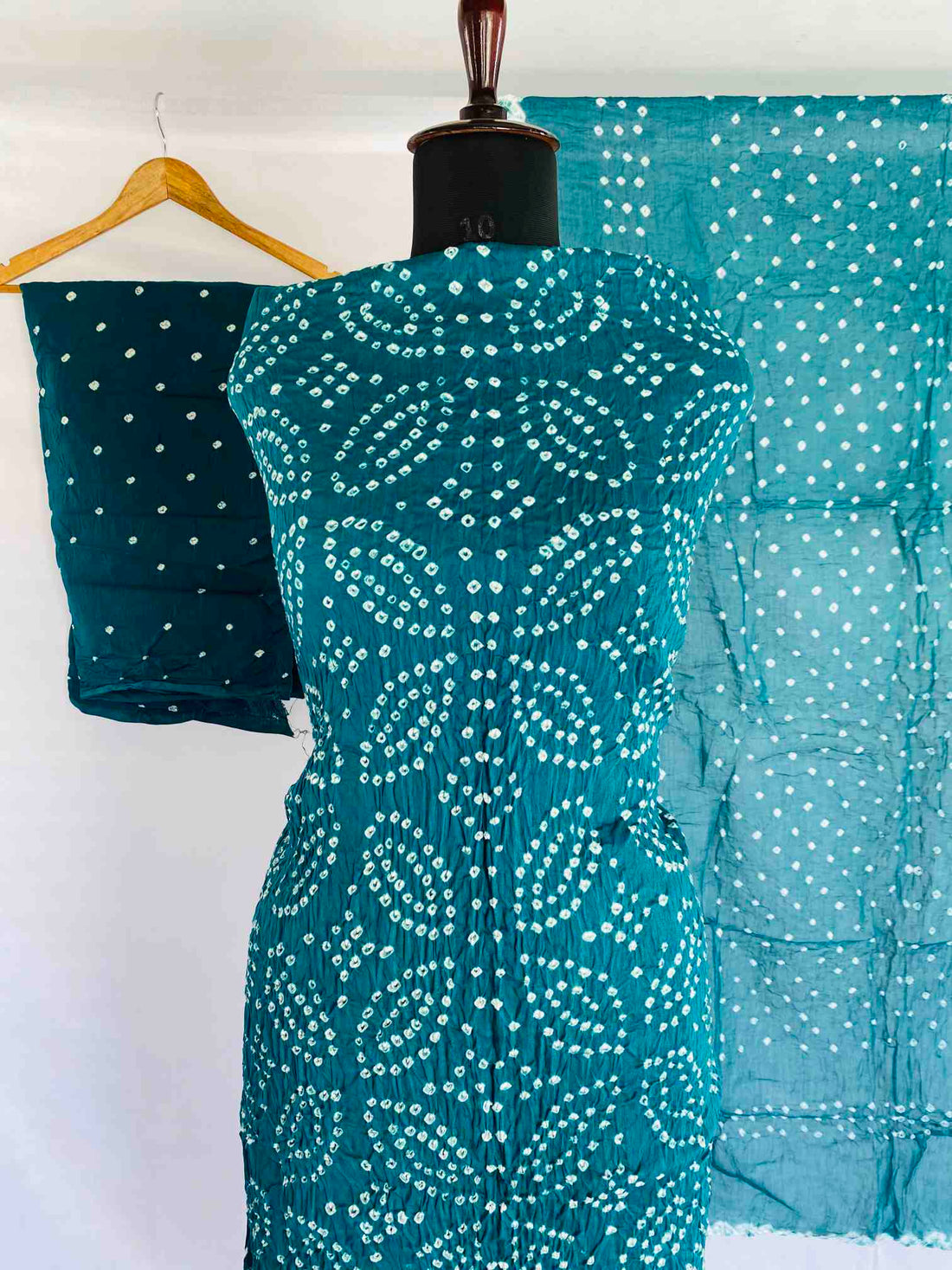 Kutchhi Bandhani Suit Material