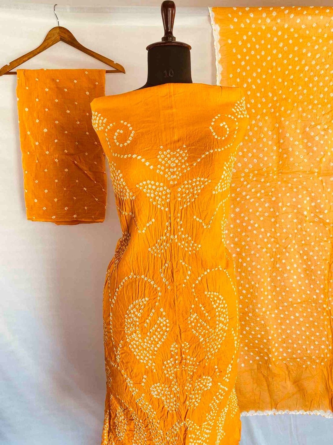 Kutchhi Bandhani Suit Material