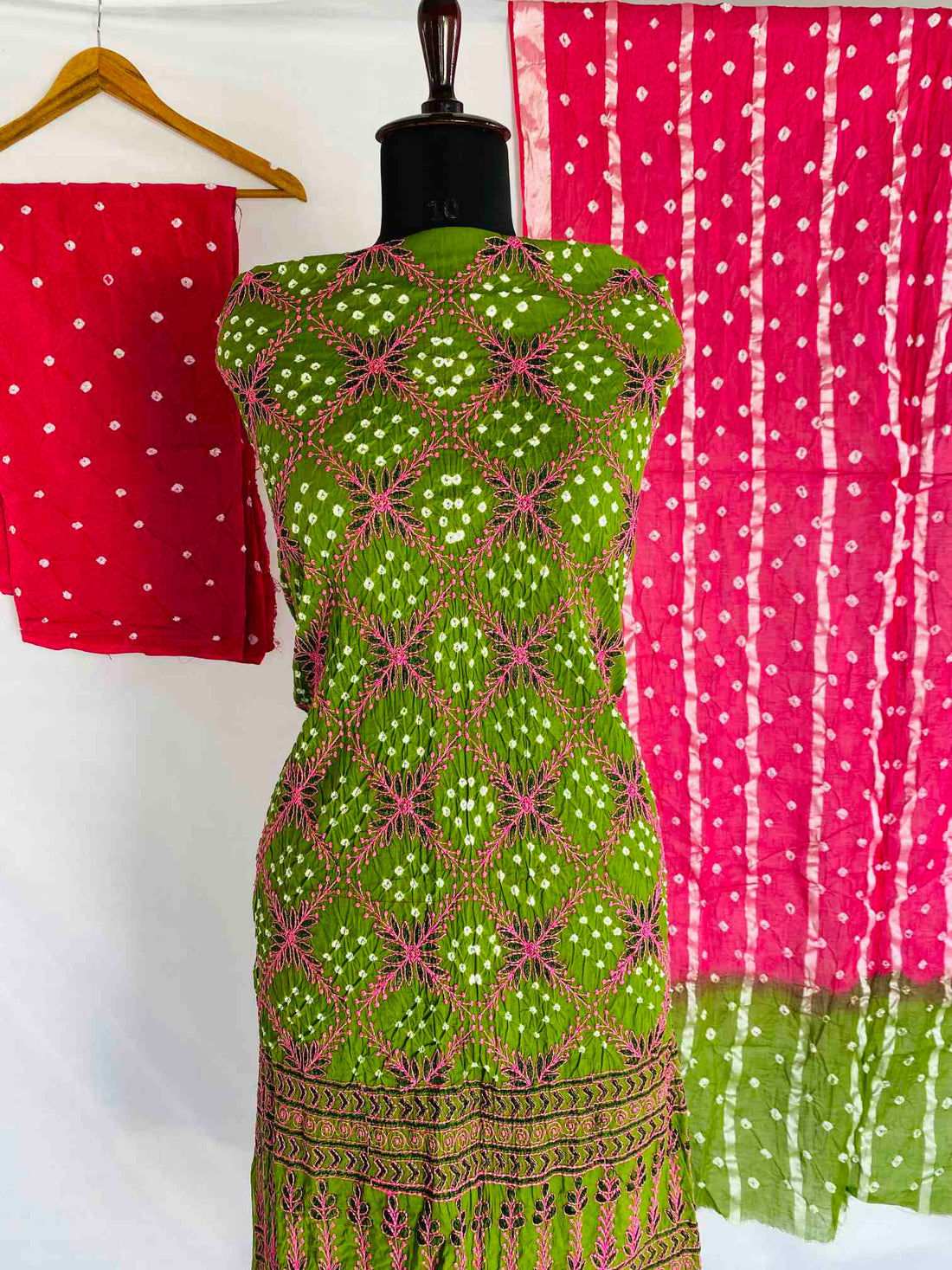 Bandhani Suit Material