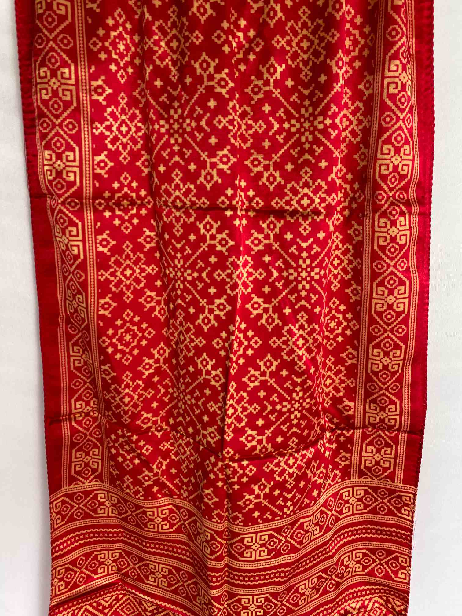 Pink Patola Mashroo Silk Stoles