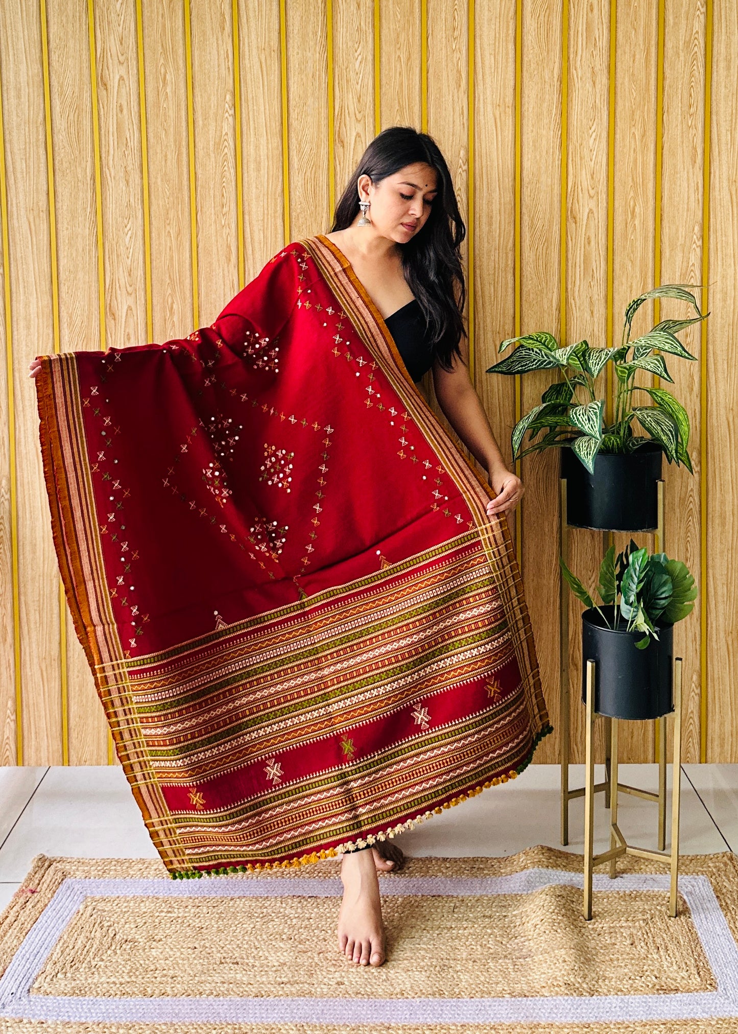Chokor Bhujodi Woolen Shawl