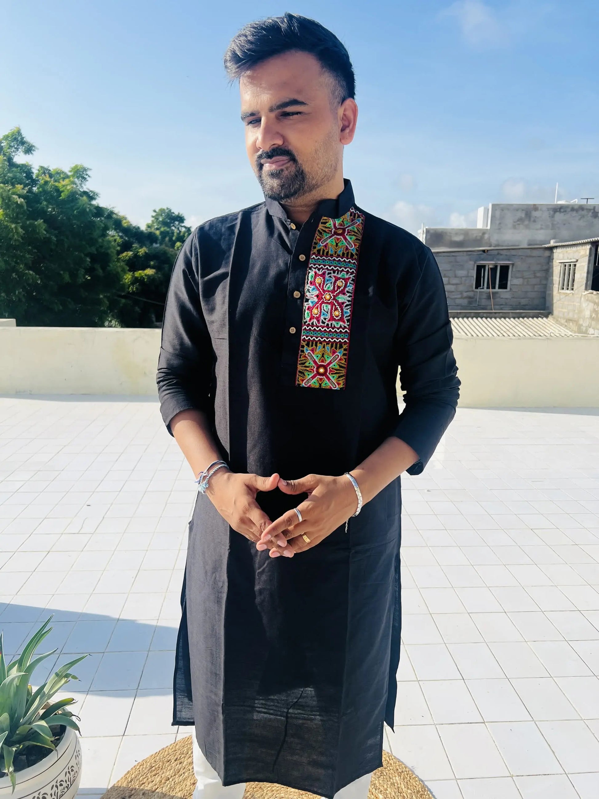 Black Raw Silk Plain Embroidered Men's Kurta RAKHIYO