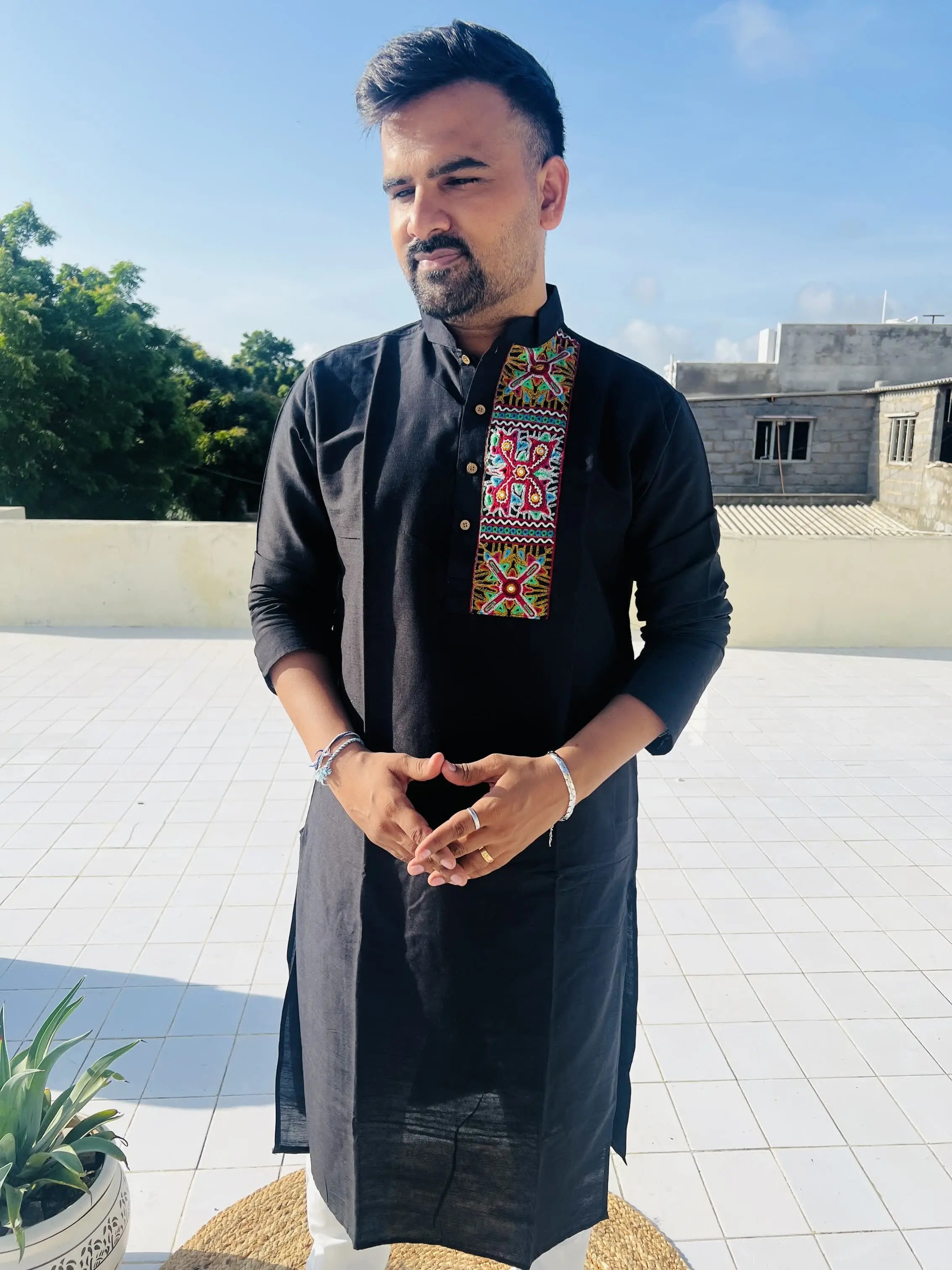 Black Raw Silk Plain Embroidered Men's Kurta RAKHIYO