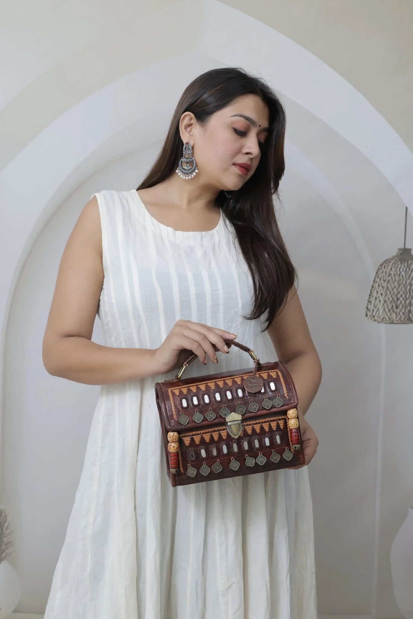 Aabhala - The Coin Mirror Sling Lock RAKHIYO