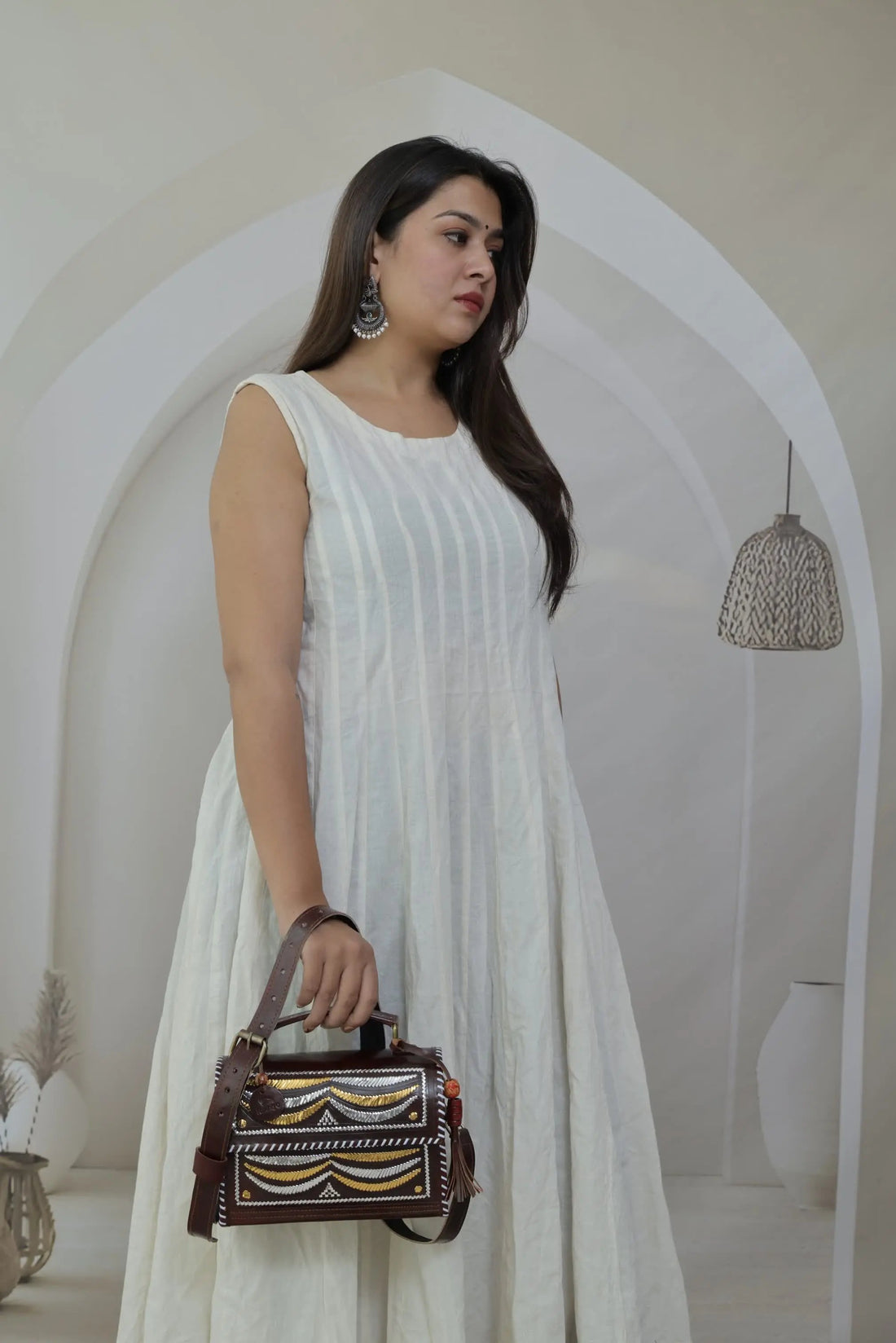 Kutchhi Brown Jari Hut - The Sling RAKHIYO