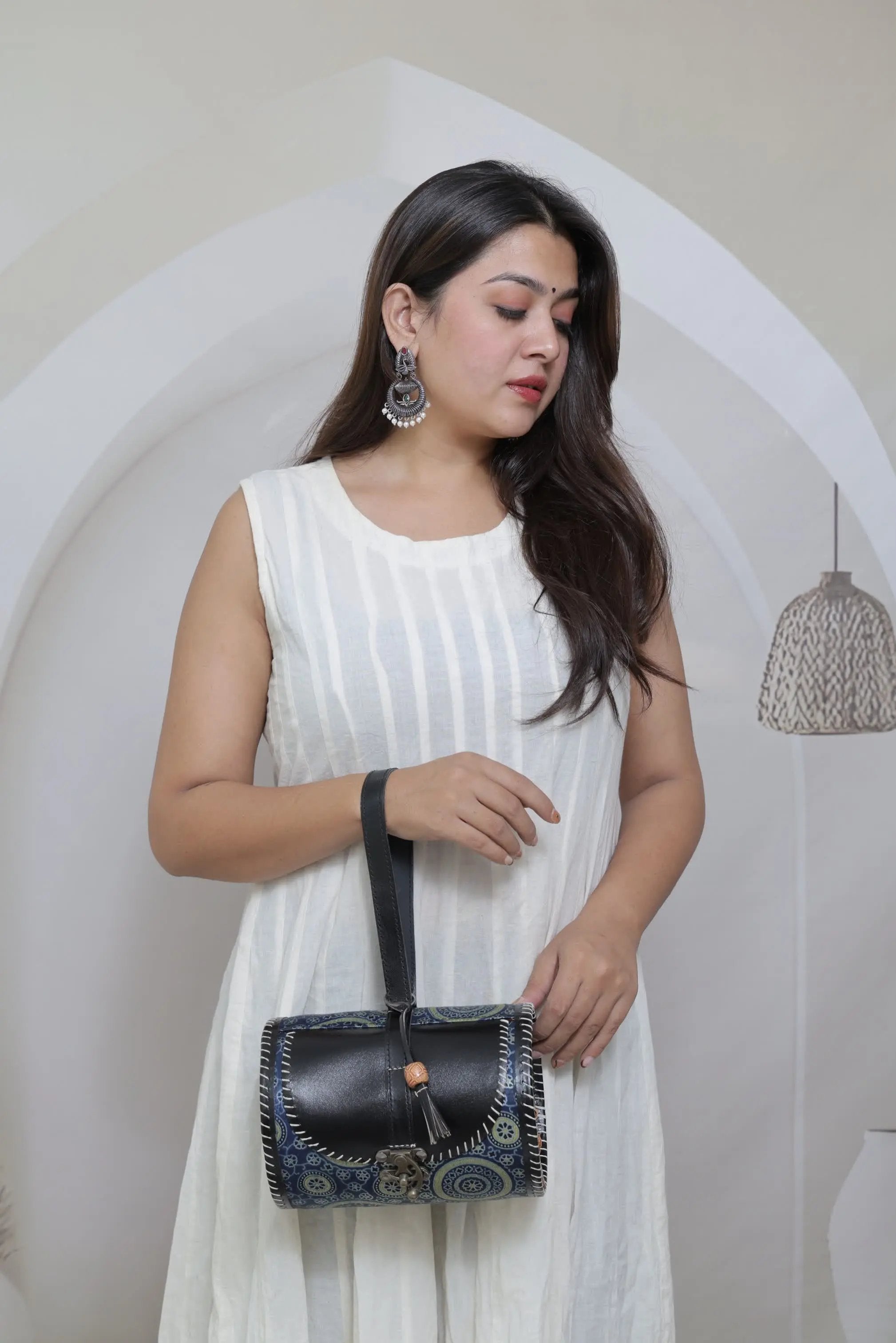 Dholak Indigo - The Sling RAKHIYO