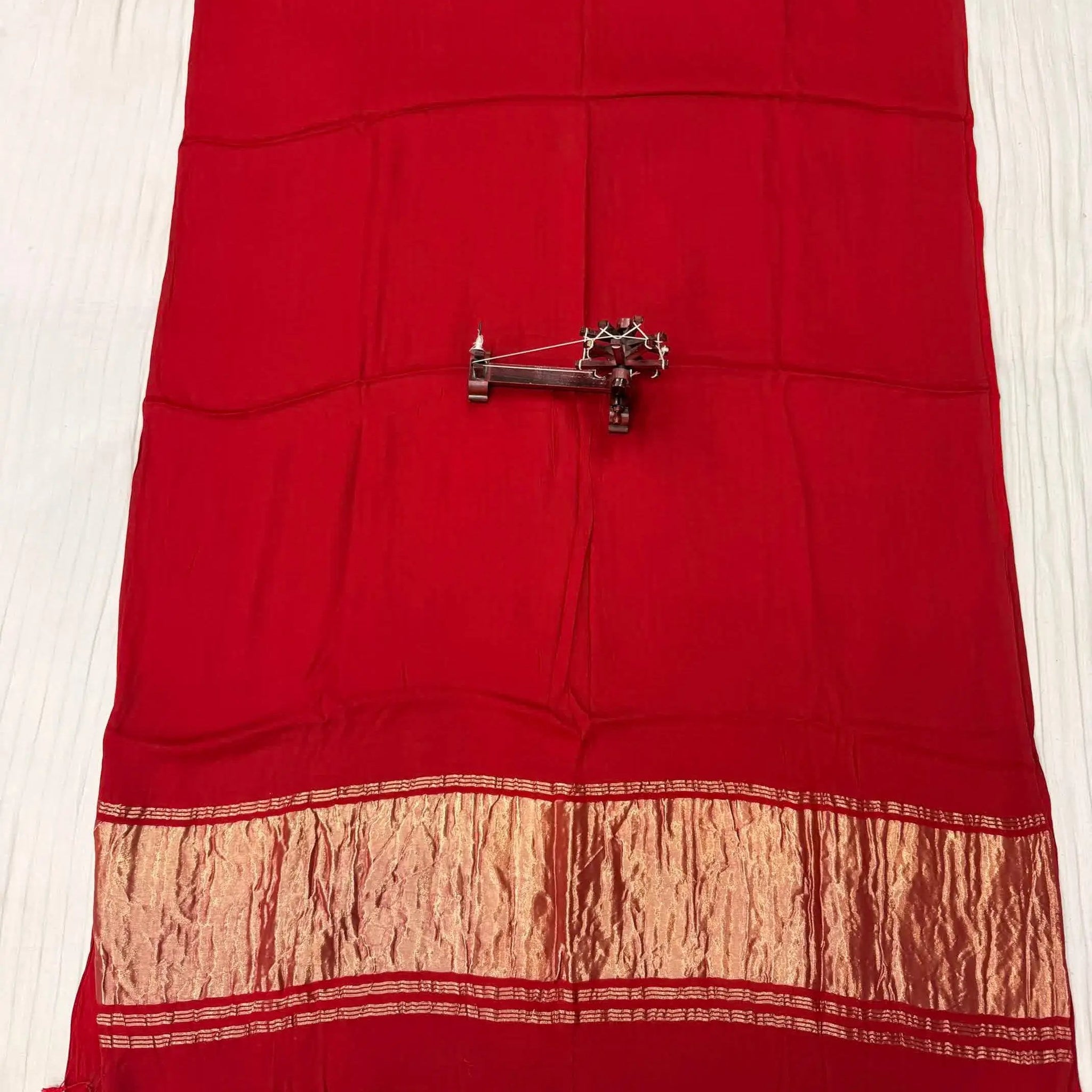 Red Plain Tissue Palla Modal Silk Saree RAKHIYO