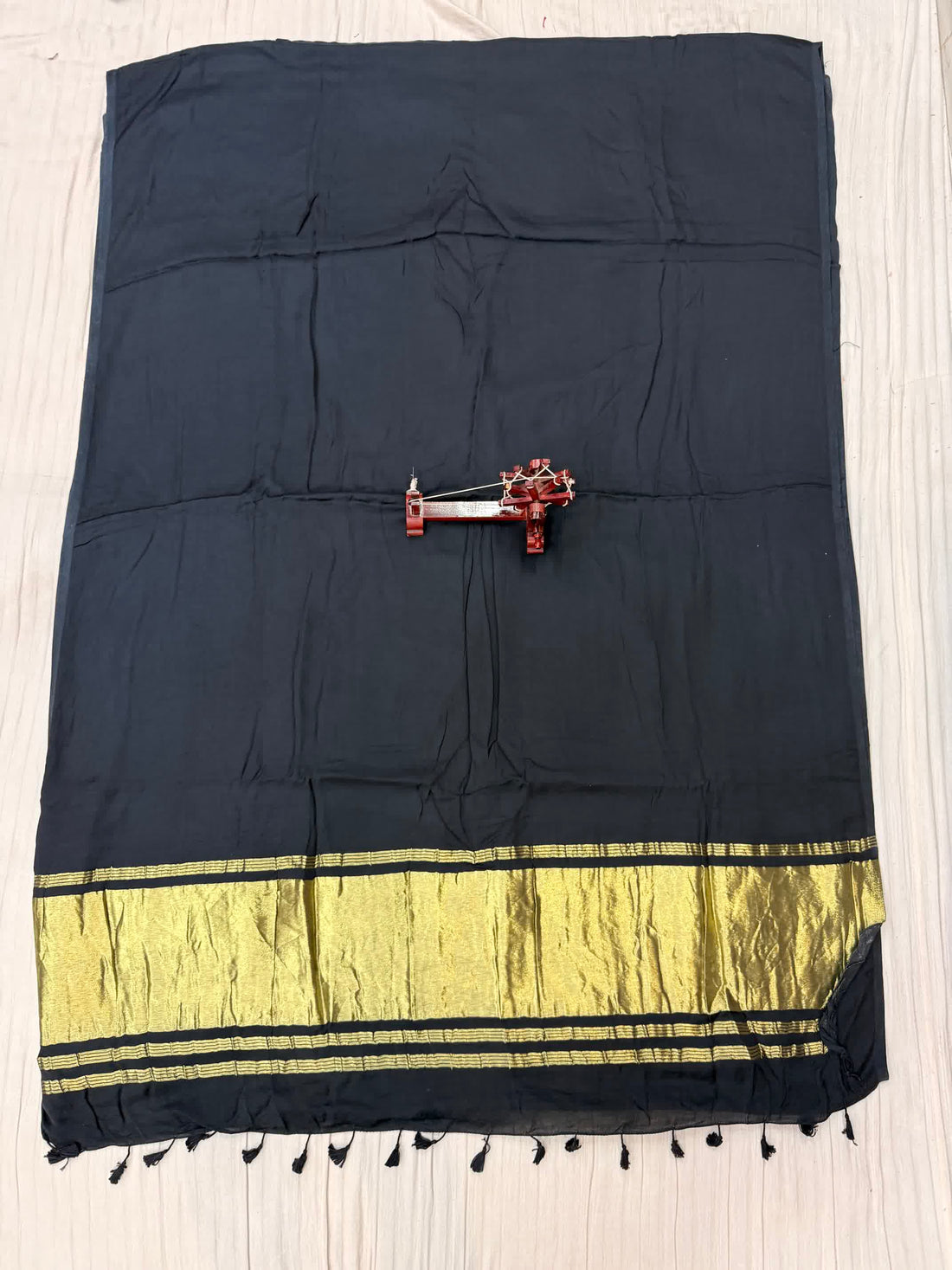 Black Plain Tissue Palla Modal Silk Saree RAKHIYO