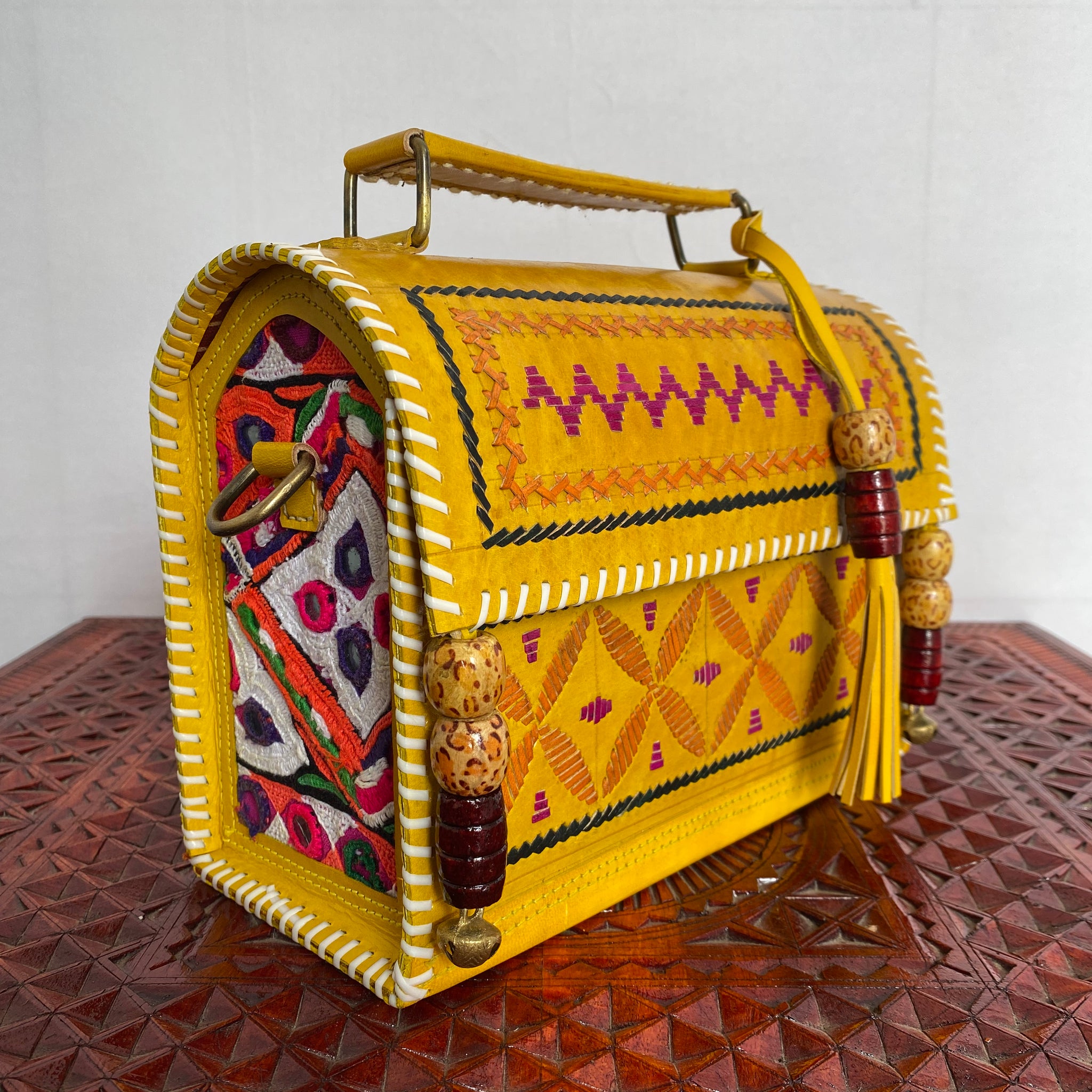 Antique Hut - The Sling