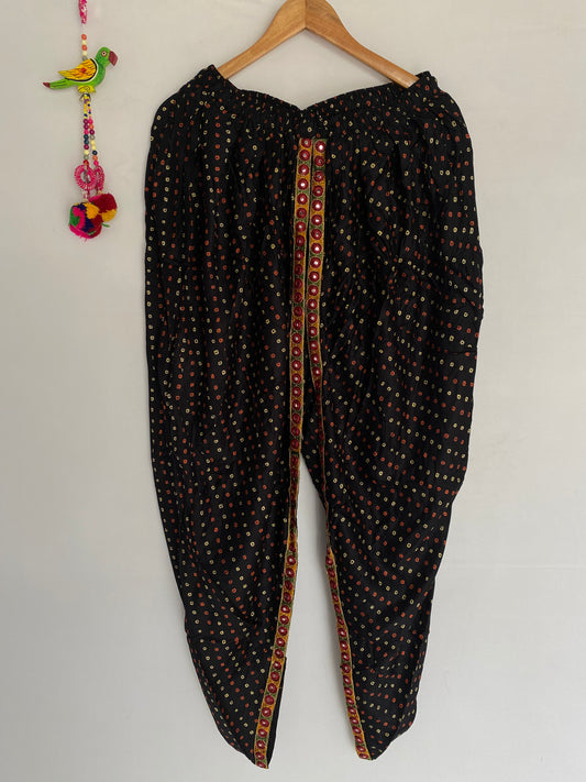 Bandhani Dhoti