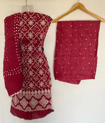 Onion Lakhanavi Bandhani Cotton Satin Suit Material RAKHIYO