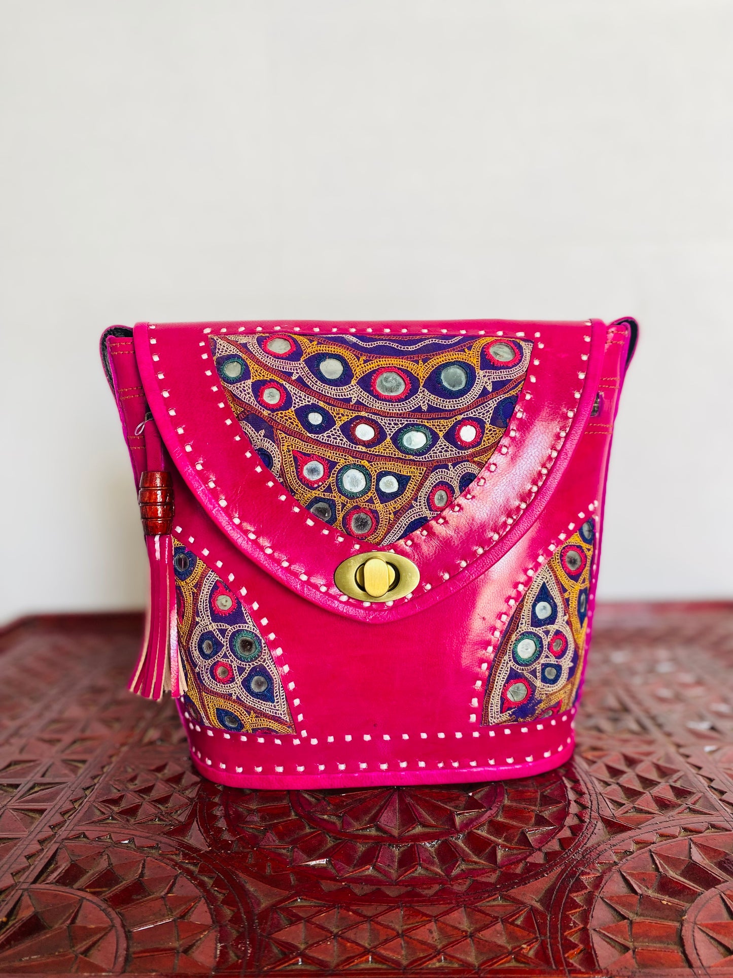 Tri-Handwork Punching Bucket - The Sling