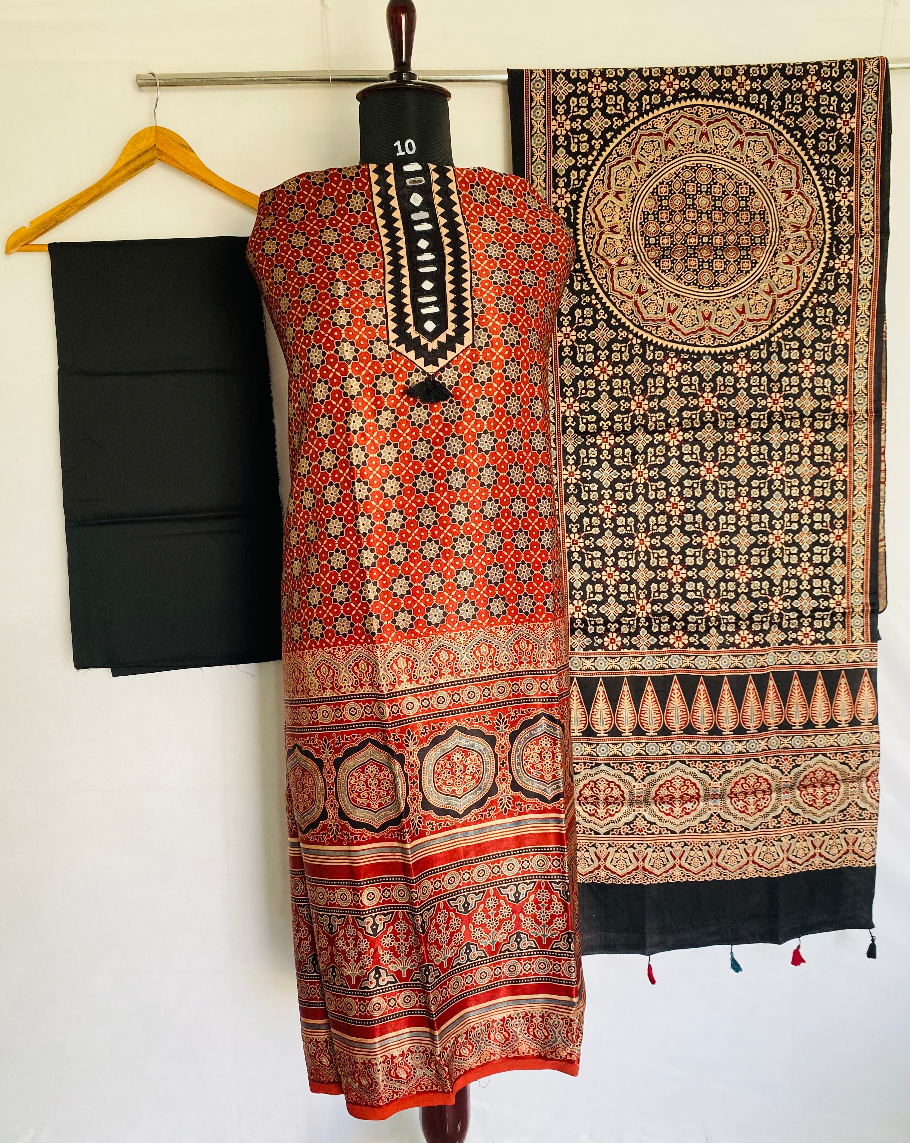 Ajarakh Mashroo Mirror Suit Material