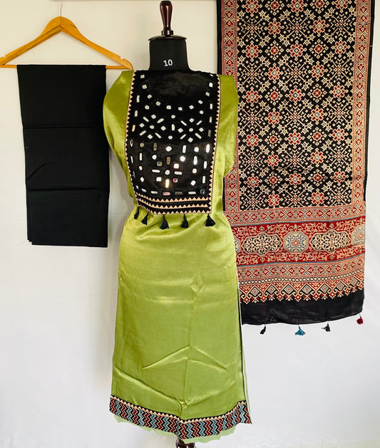 Mashroo Mirror Yock Suit Material
