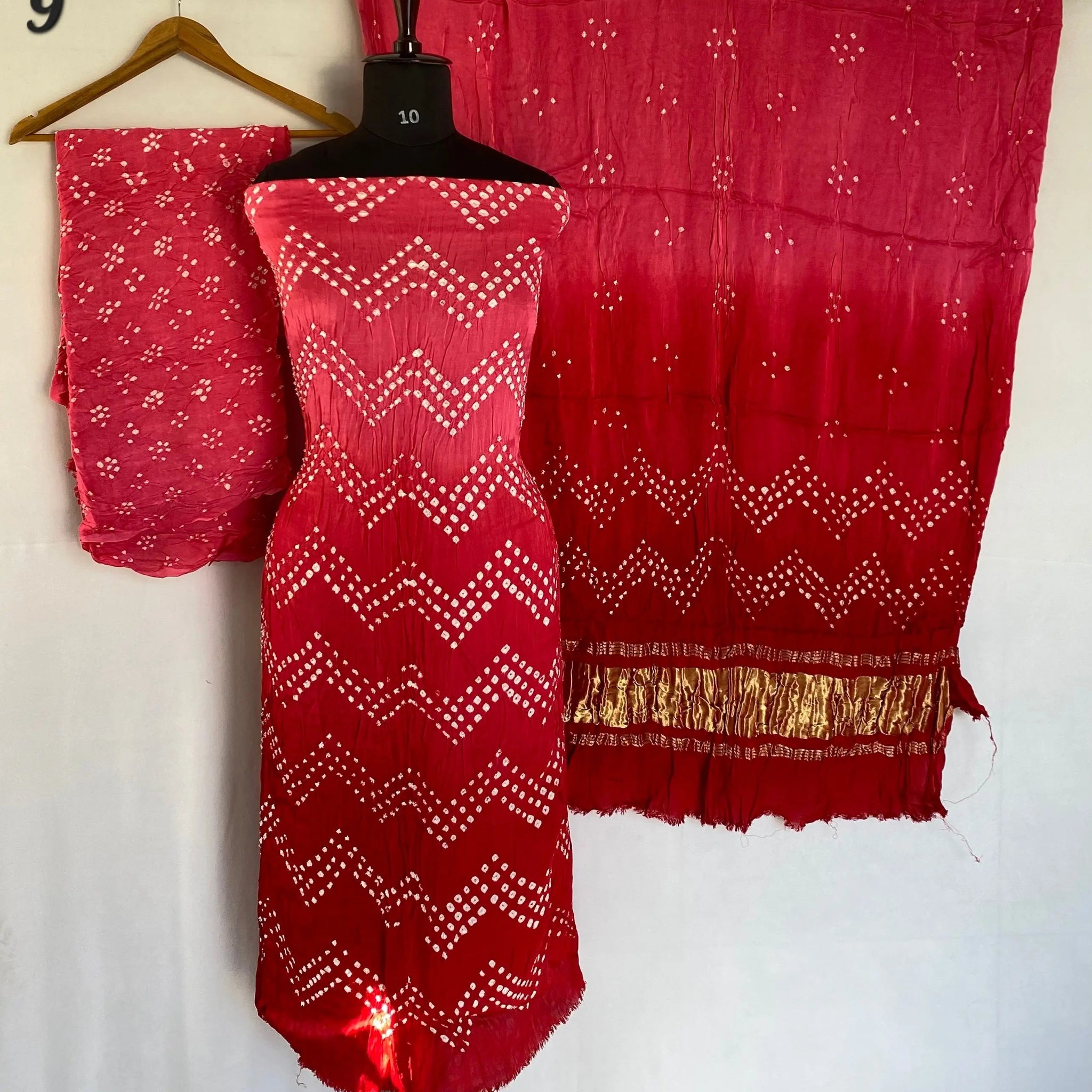 Bandhani Rai bandhej Modal Silk Suit Material RAKHIYO