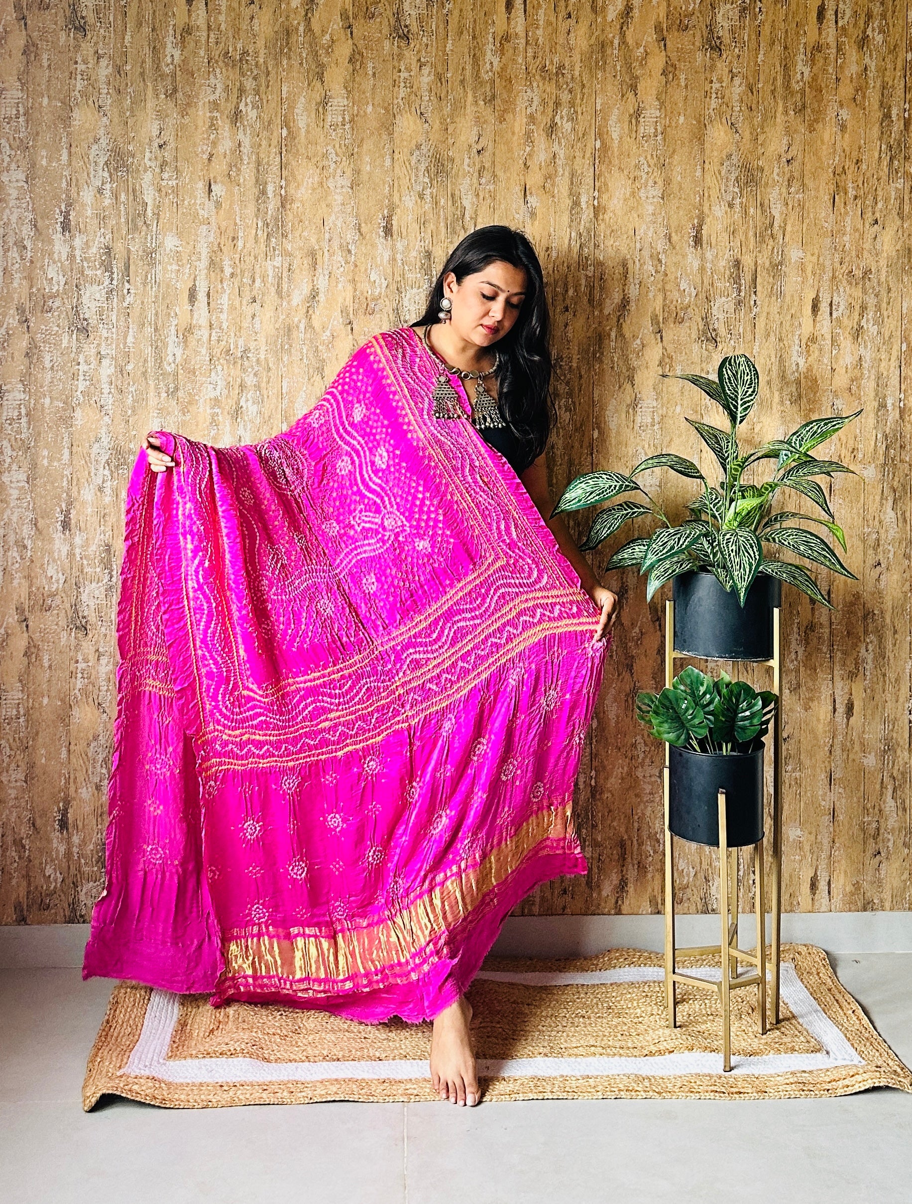 Bandhej Chandrokhani Gaji Dupatta