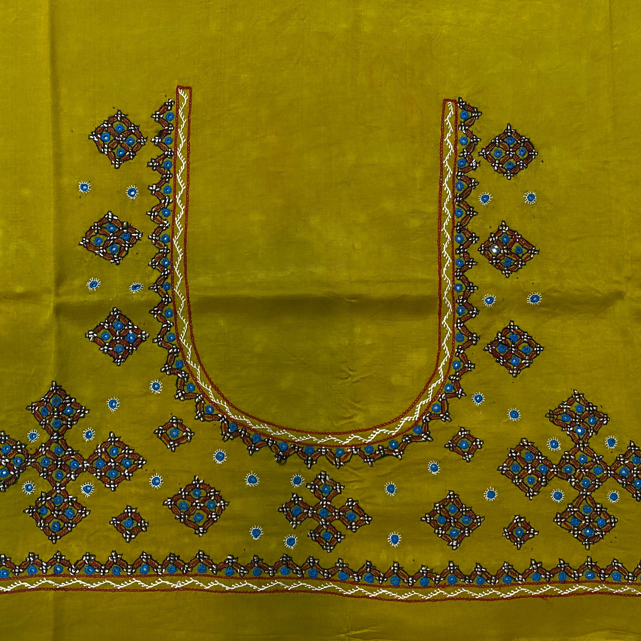 Mutva Kutch Embroidered Mashroo Silk Blouse Piece