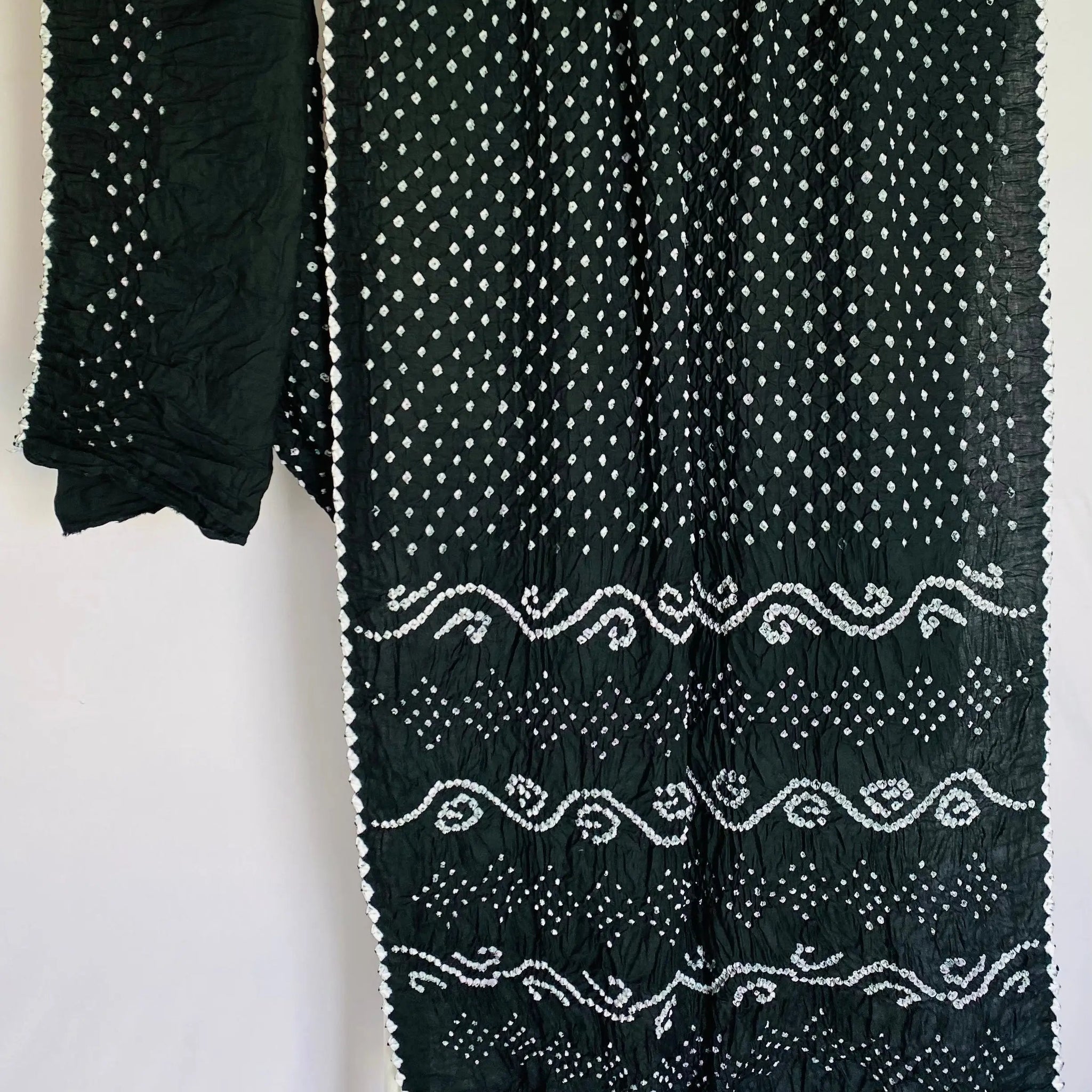 Black Cotton Bandhej Saree RAKHIYO