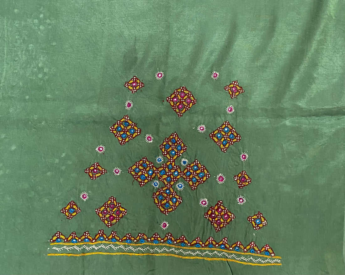 Mutva Kutch Embroidered Mashroo Silk Blouse Piece
