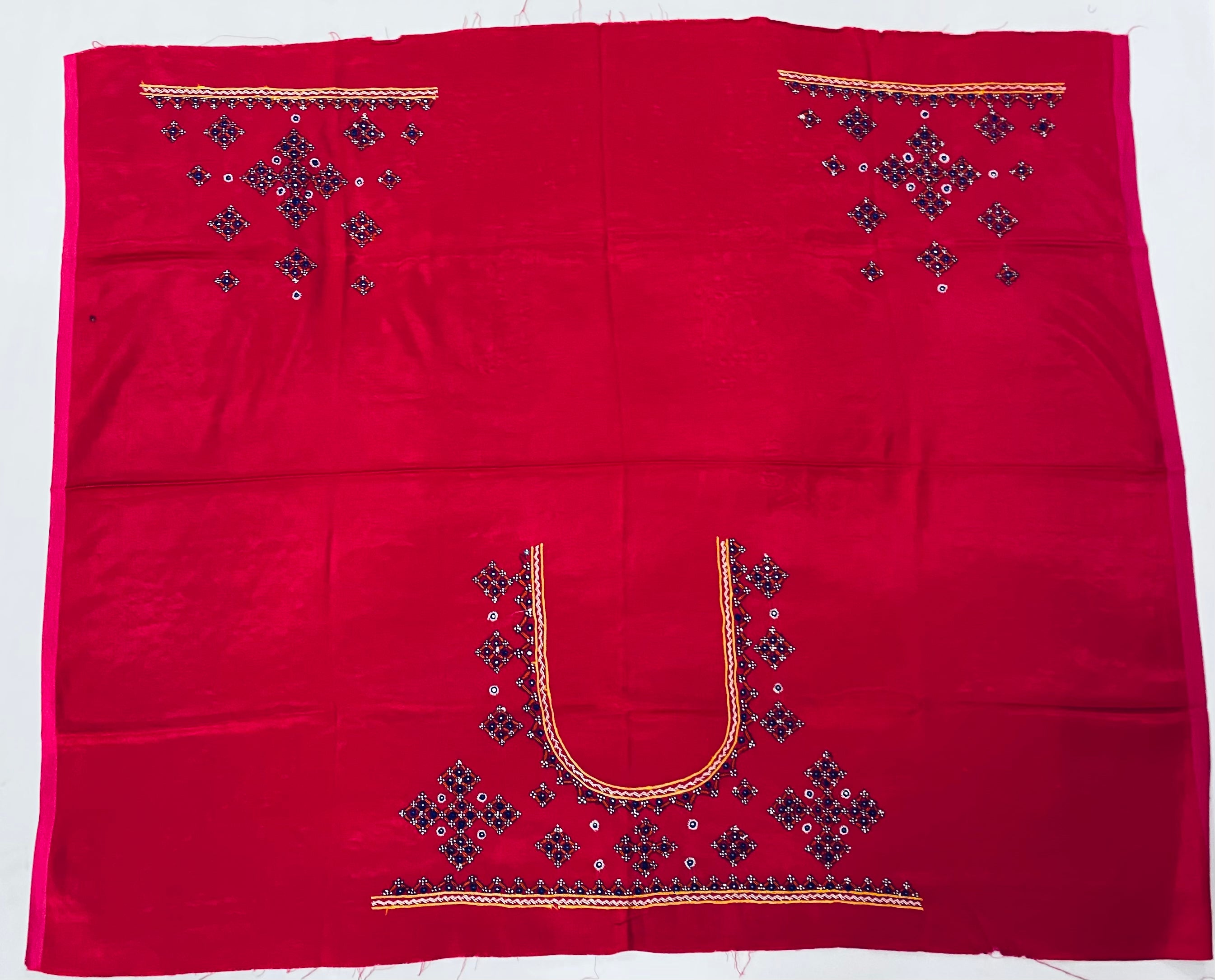 Mutva Kutch Embroidered Mashroo Silk Blouse Piece