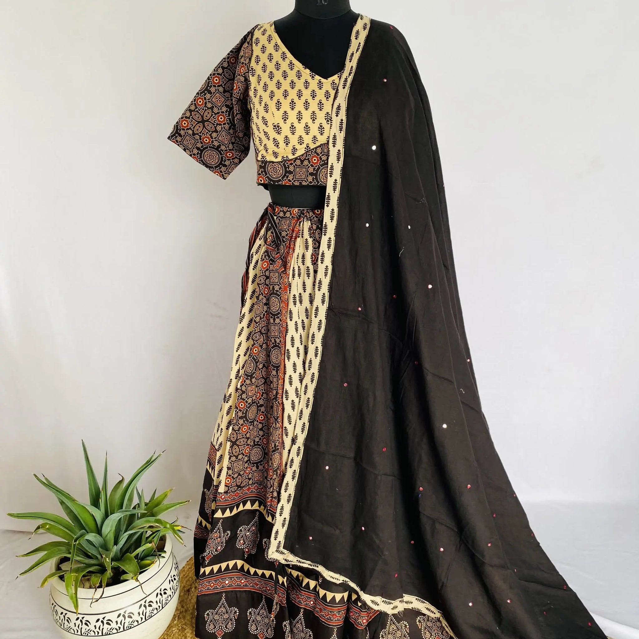 Ajarakh Cream & Black Blockprint Cotton Chaniyacholi RAKHIYO