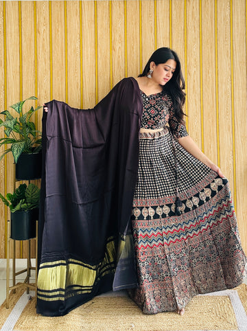 Ajarakh Silk Chaniyacholi