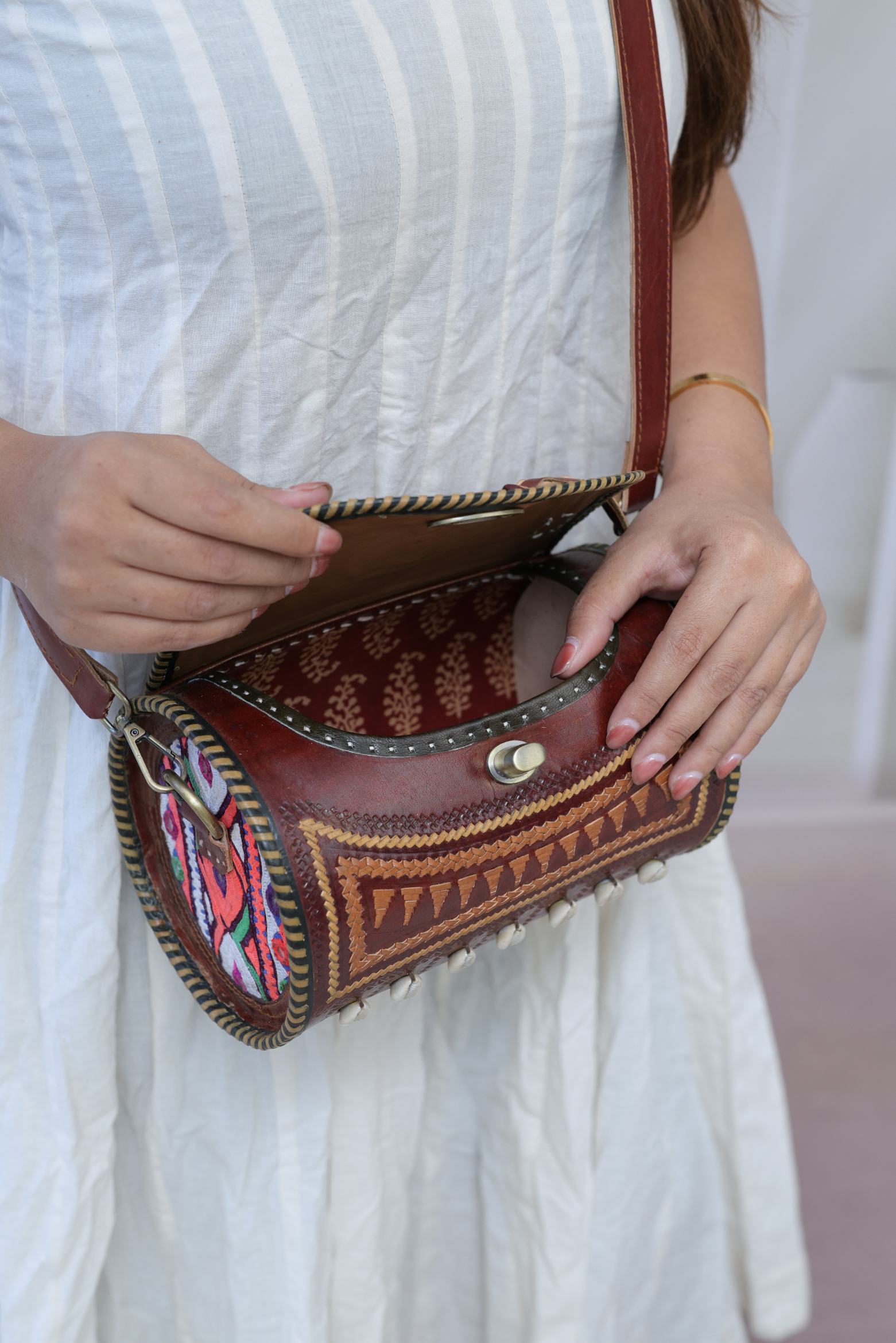 Kodi Brown Embroidered Dholak - The Leather Sling Bag