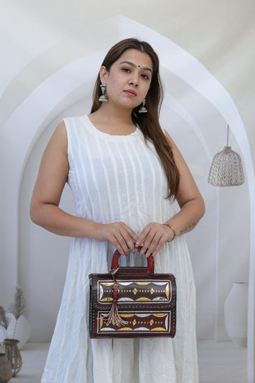 Wood Carv & Leather Jari Round Hut - The Leather Sling