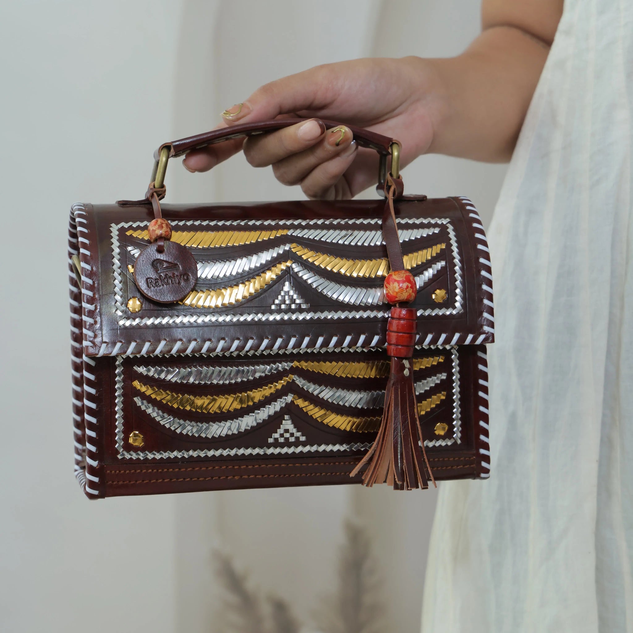 Kutchhi Brown Jari Hut - The Sling RAKHIYO