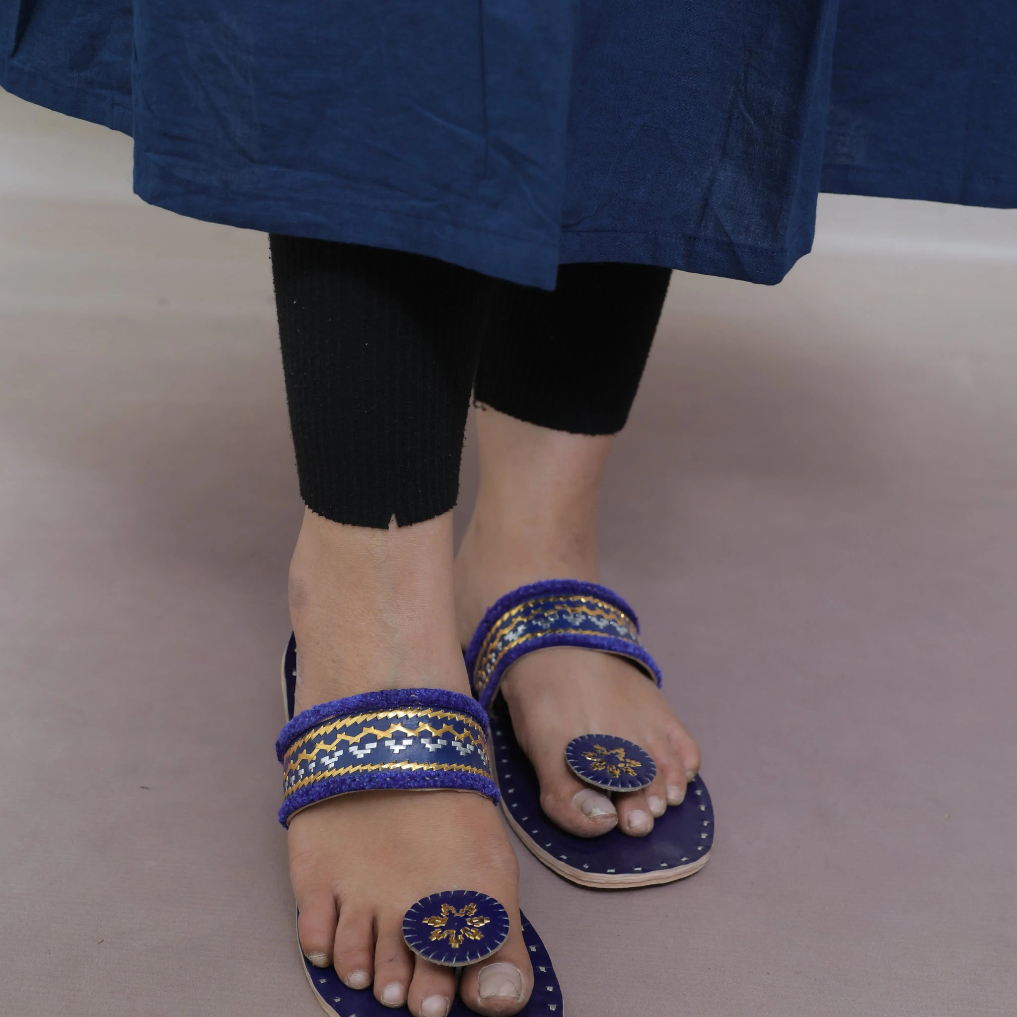 Blue Kutchhi Leather Chappal/Jutti RAKHIYO