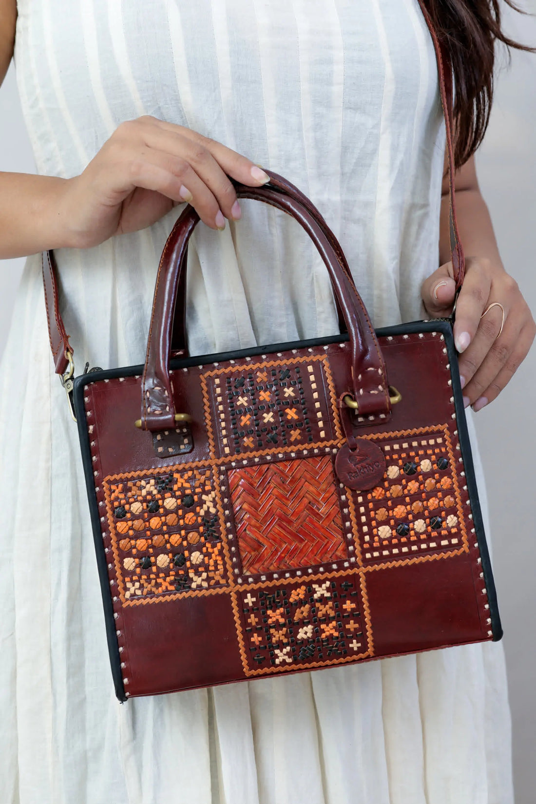 Brown Kutchhi Chokor - The Handbag/Slingbag RAKHIYO
