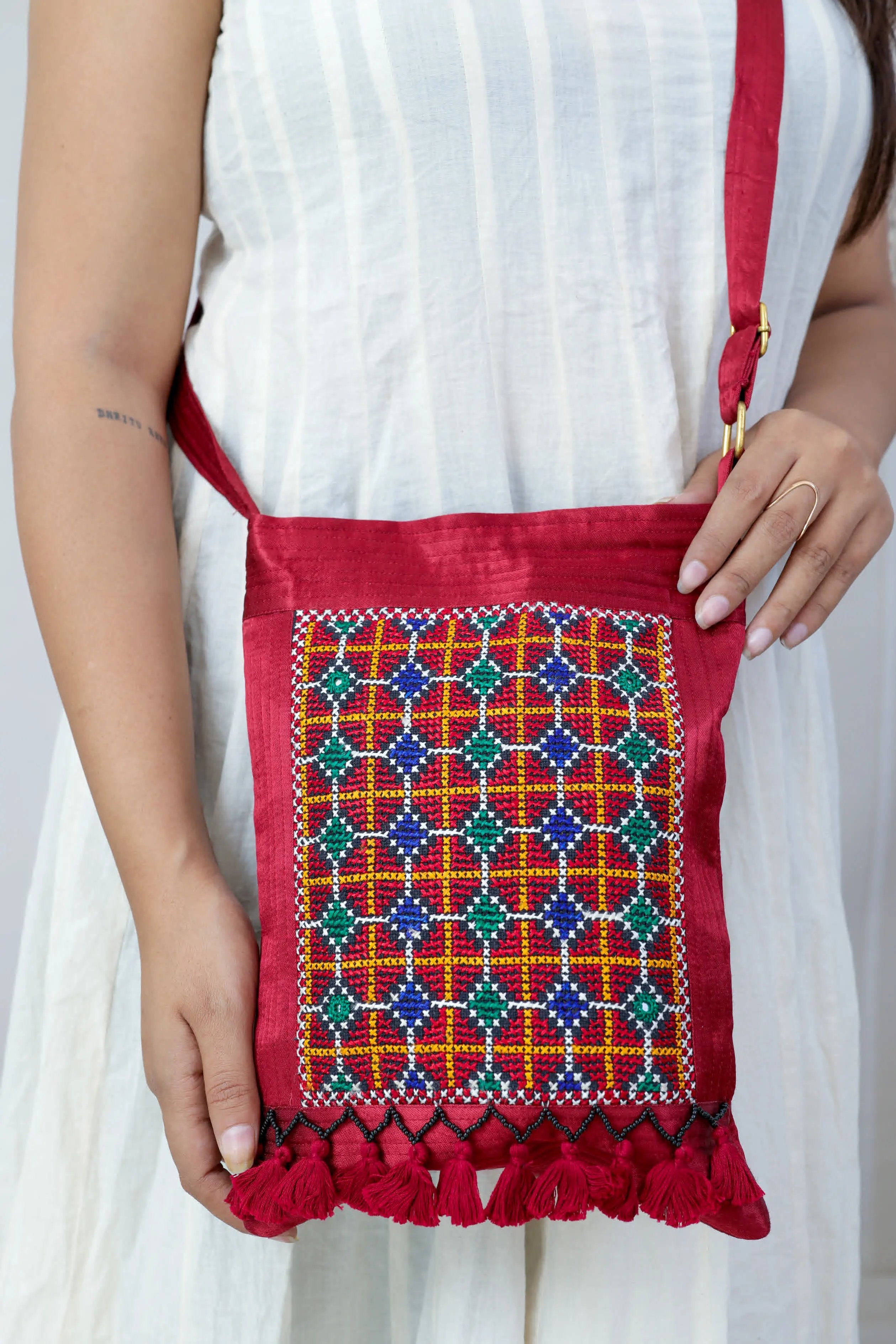 Kutchhi Jat Mashroo Silk Sling Bag RAKHIYO