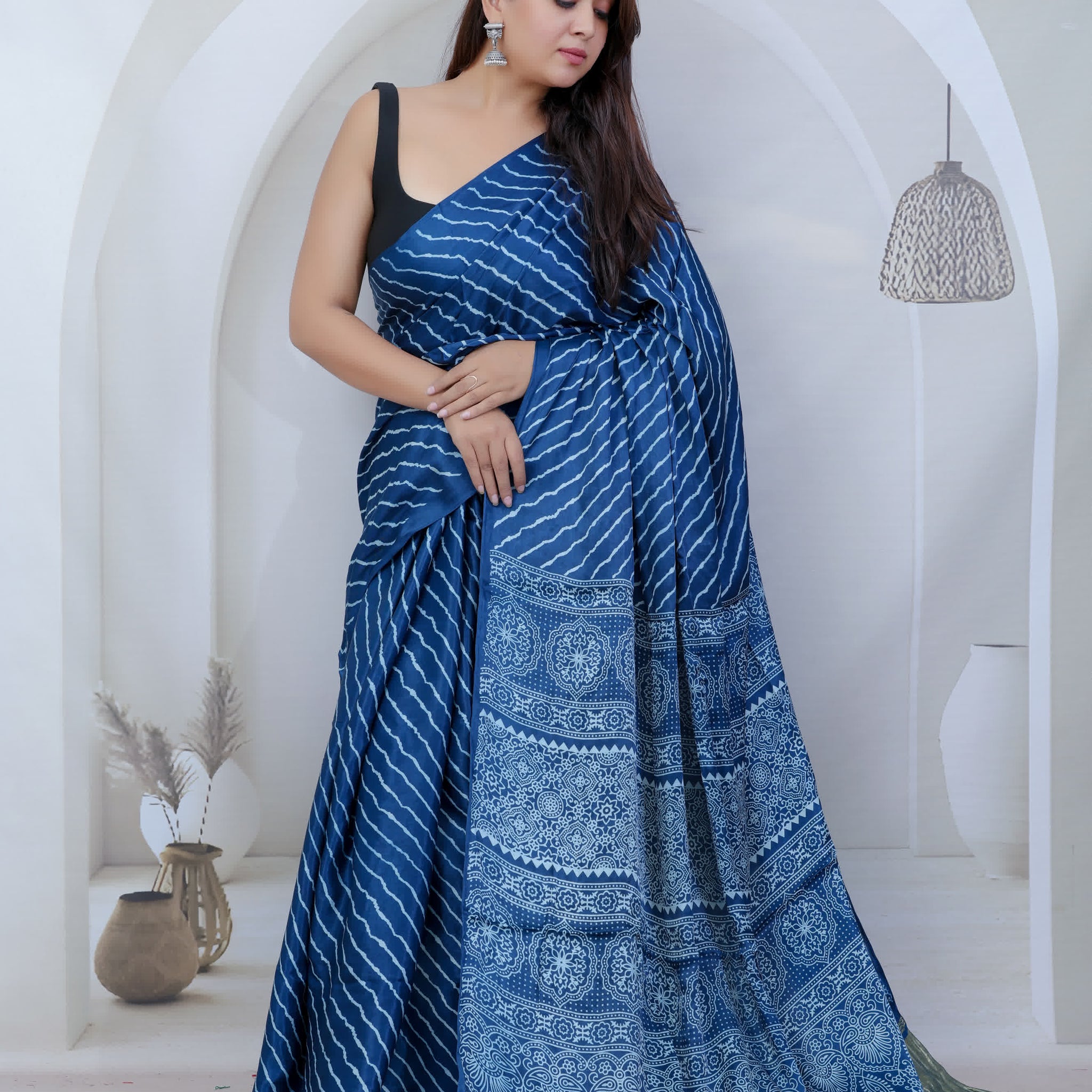Tissue Laheriya Ajarakh Modal Saree