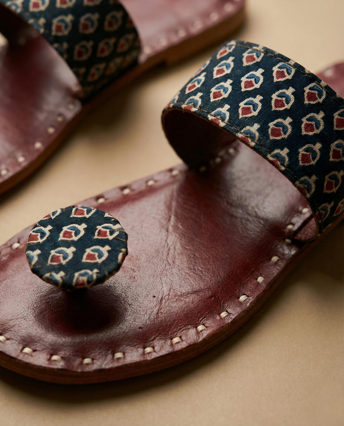 Black Ajarakh Kutchhi Leather Chappal/Jutti